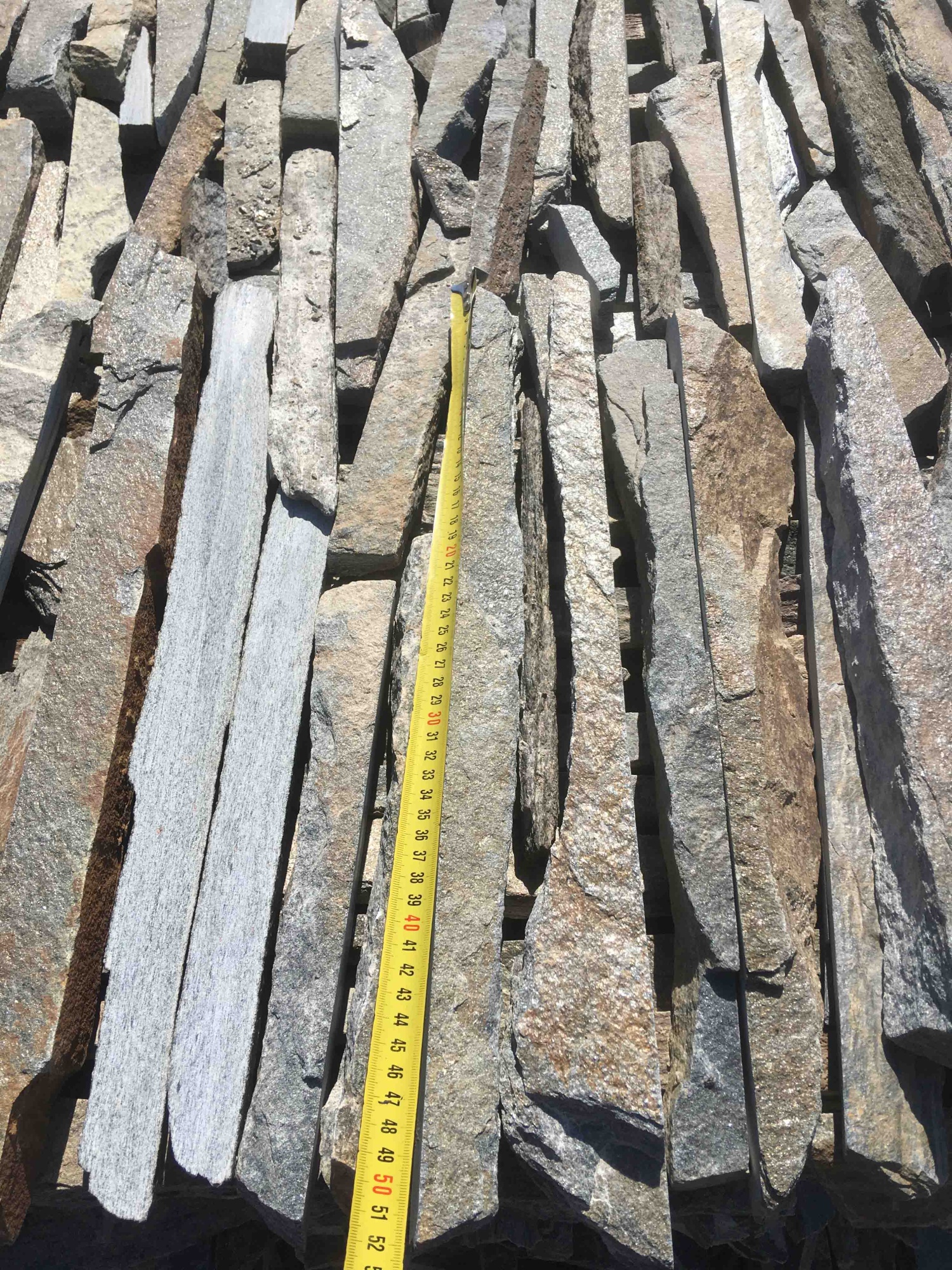 Горбушка златолит мультиколор для облицовки купить в Верхней Туре