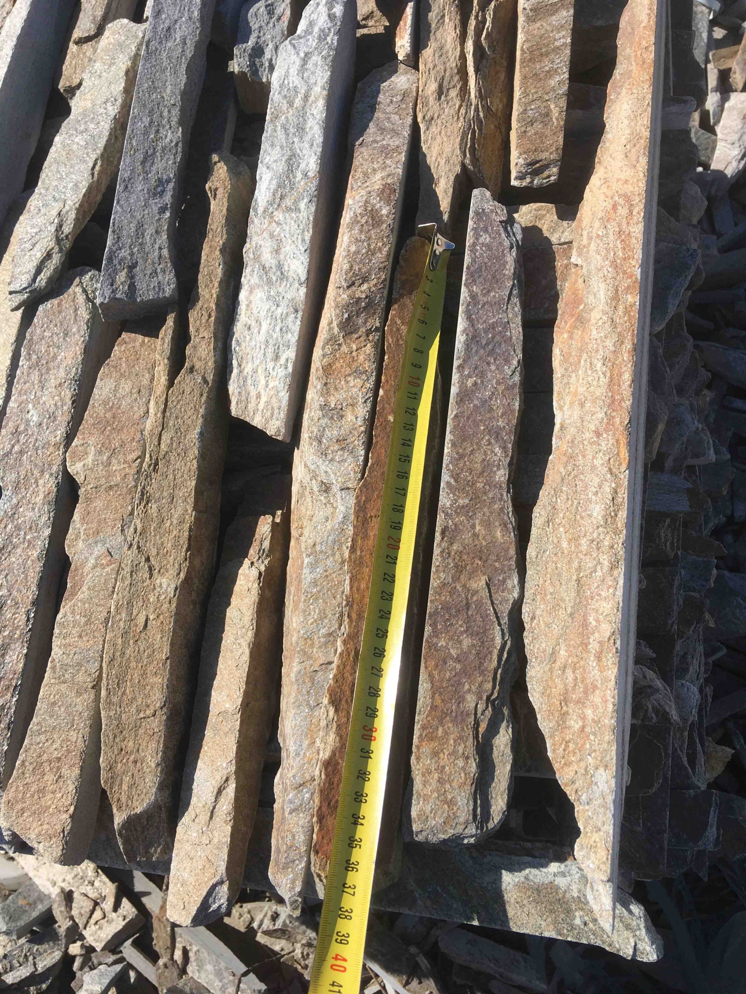 Горбушка златолит мультиколор для облицовки купить в Верхней Туре