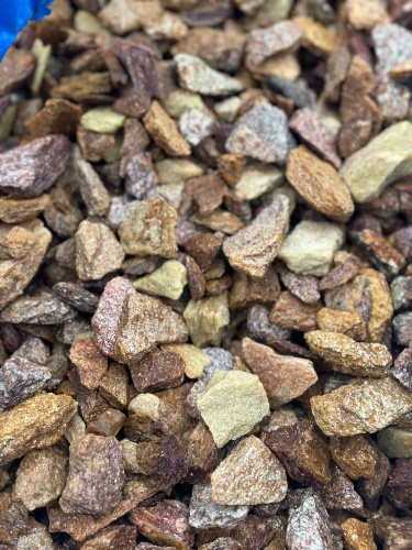 Златолит персиковый декоративная каменная крошка купить в Верхней Туре