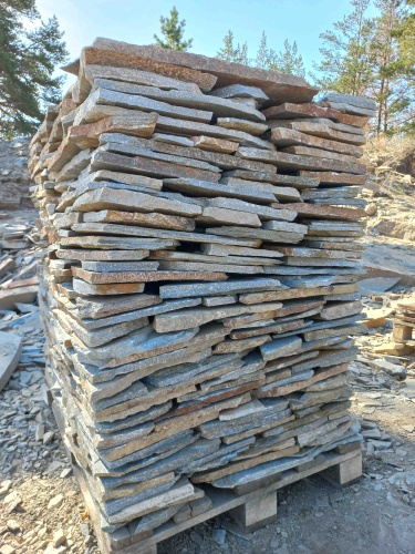 Плитняк златолит серебристый для цоколя, отмостки купить в Верхней Туре