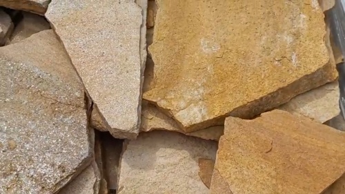 Плитняк златолит жёлтый для цоколя купить в Верхней Туре
