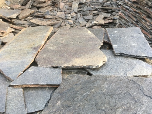 Серицит для лестницы, ступеней купить в Верхней Туре